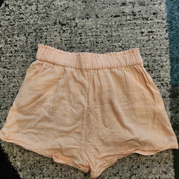 High Rise Soft Short - Picture 2 of 2